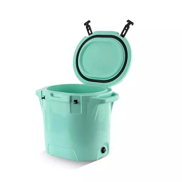 20 Quart Marine Cooler